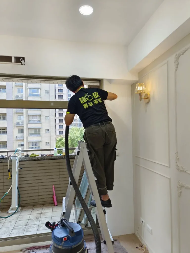 誼欣專業清潔-台北居家清潔推薦|台北裝潢細清|新北空屋清潔|大掃除-service_清潔工作照_16